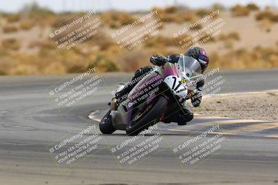 media/Feb-27-2022-CVMA (Sun) [[a3977b6969]]/Race 6 500 Supersport-350 Supersport (Holeshot)/